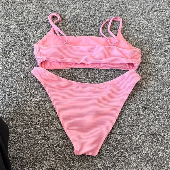 Billabong Pink Ribbed Bikini Set - Picture 3 of 5